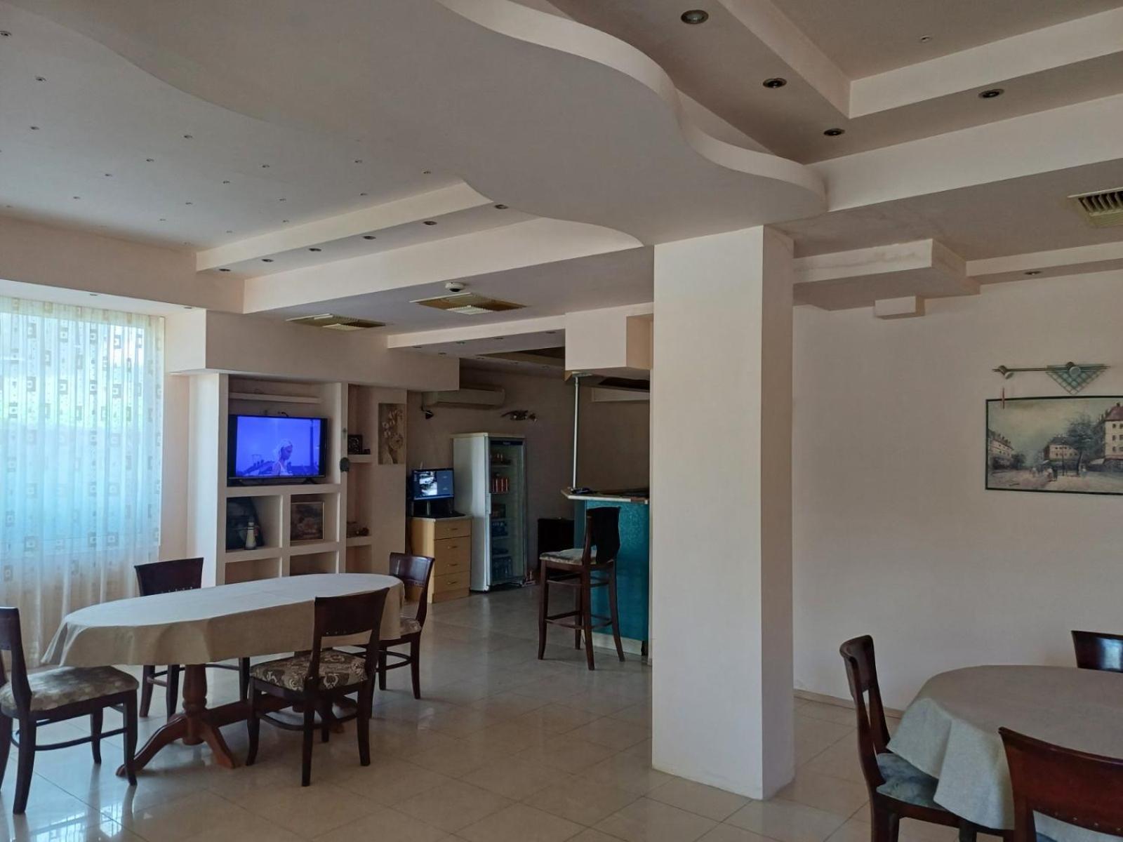 Интернационал Hotel Kulata Ngoại thất bức ảnh