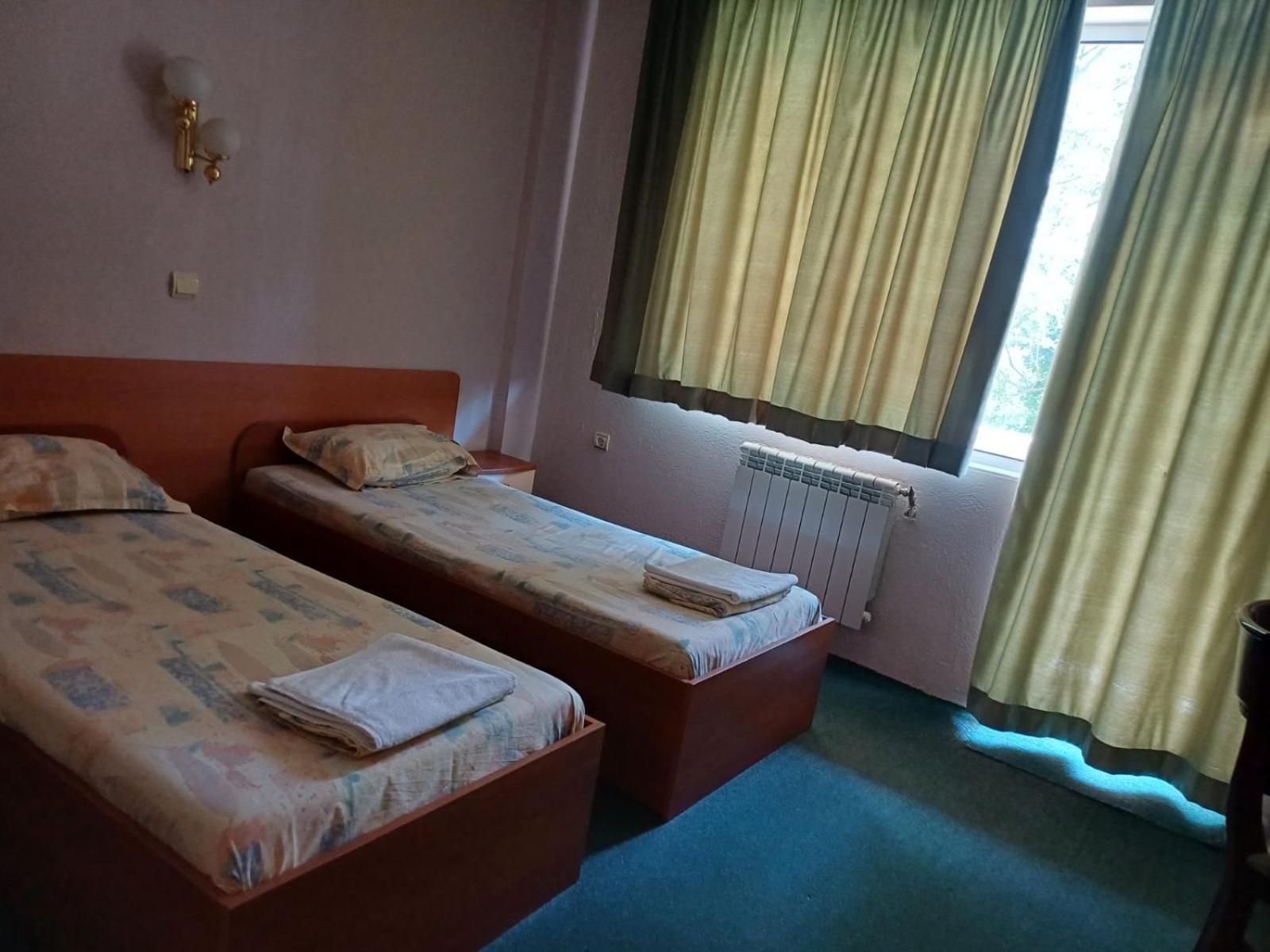Интернационал Hotel Kulata Ngoại thất bức ảnh
